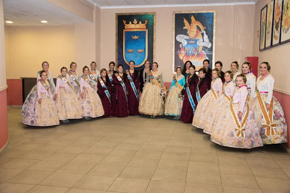 El baile de la Reina marca el inicio del ejercicio fallero 2 20161119 bailedelareina 0002