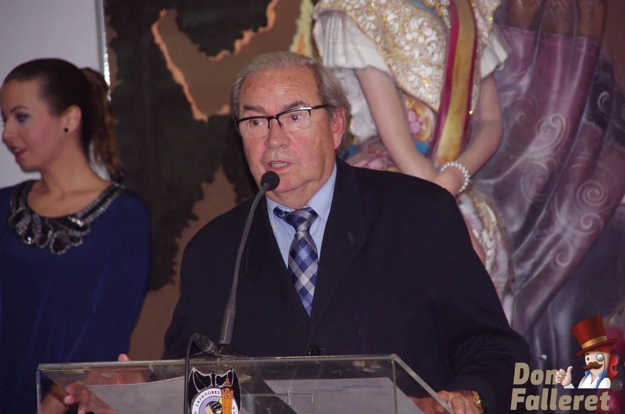 La Falla Zapadores entrega sus XII Premios Desgarrats 1 premios-desgarrats-2016-falla-zapadorers-don-falleret-11