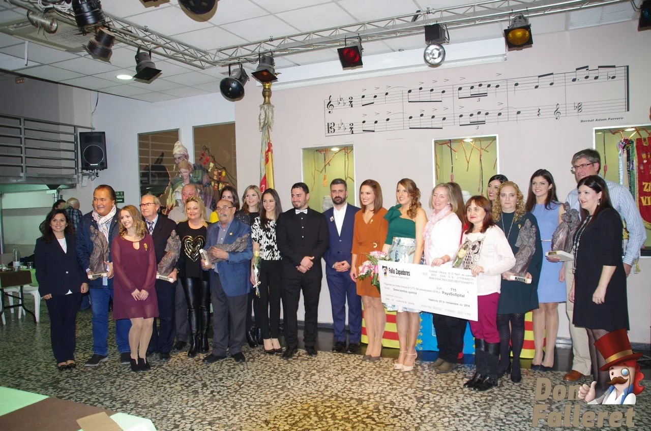 premios-desgarrats-2016-falla-zapadorers-don-falleret-55