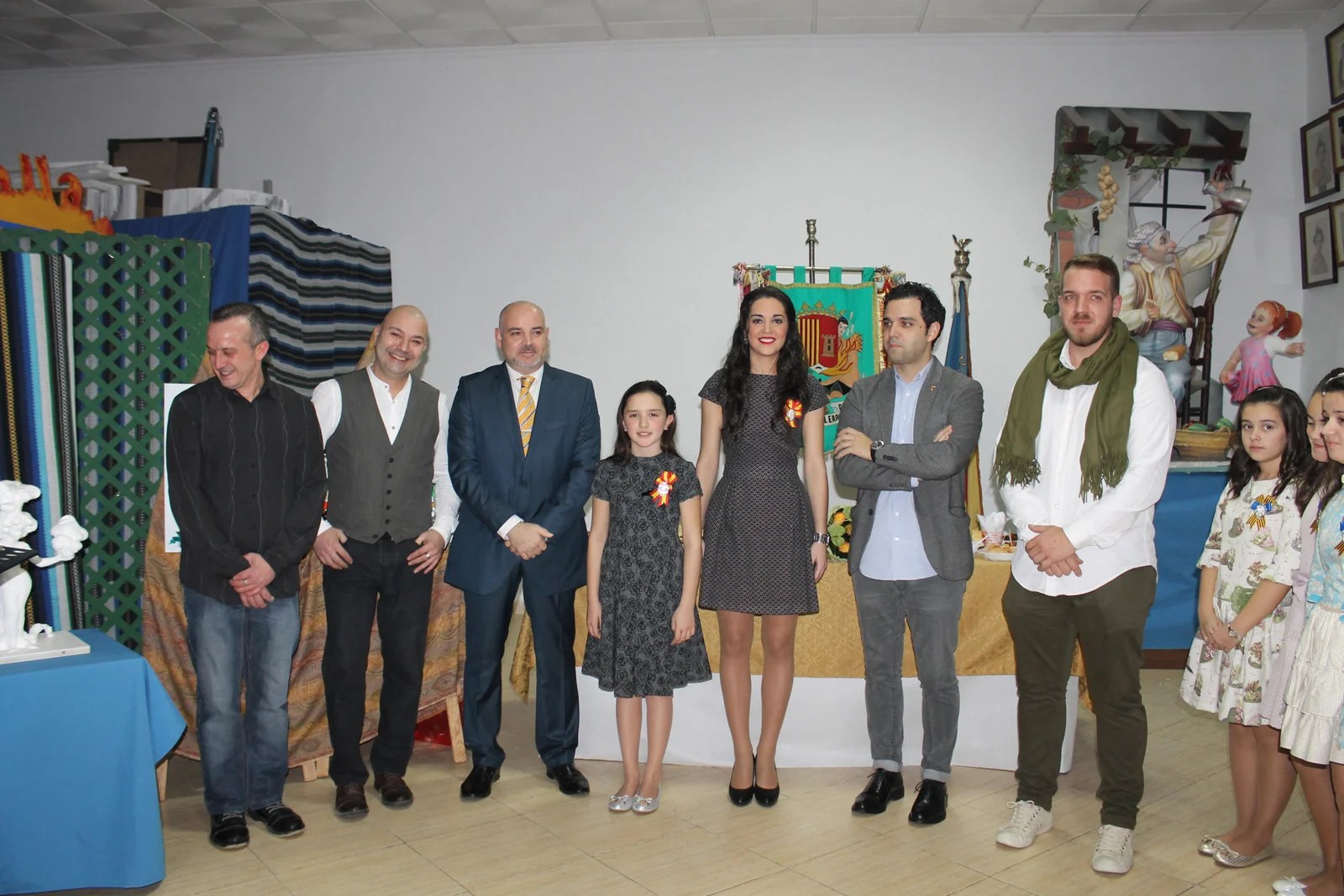 Paterna firma los contratos de sus fallas oficiales 2 img_5591_1