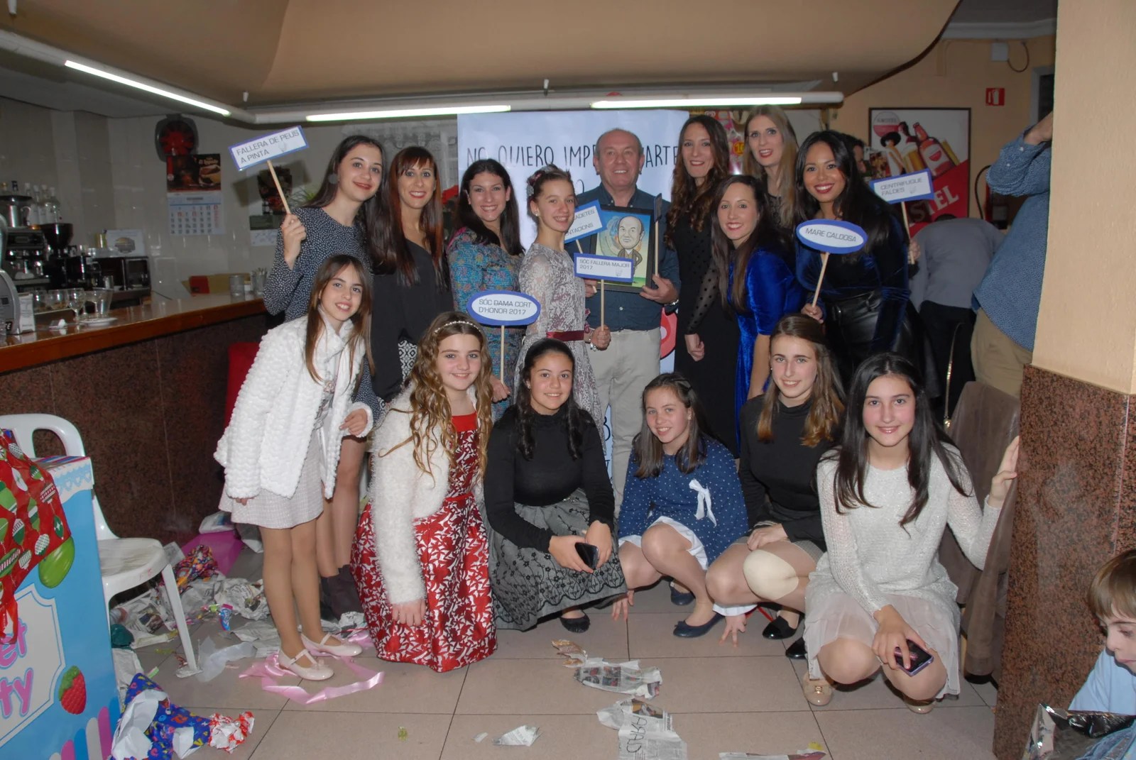Las Falleras Mayores, Raquel Martín y Ana Isabel Dorado, celebran la tradicional Cena de Navidad 2 pbc_0373_1