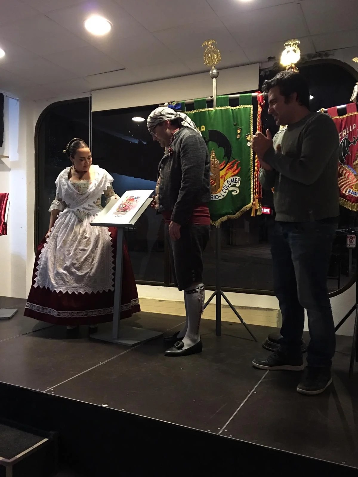 La Falla Rubén Dario presentó sus Fallas 2019 2 whatsapp image 2018 12 01 at 19.02.33