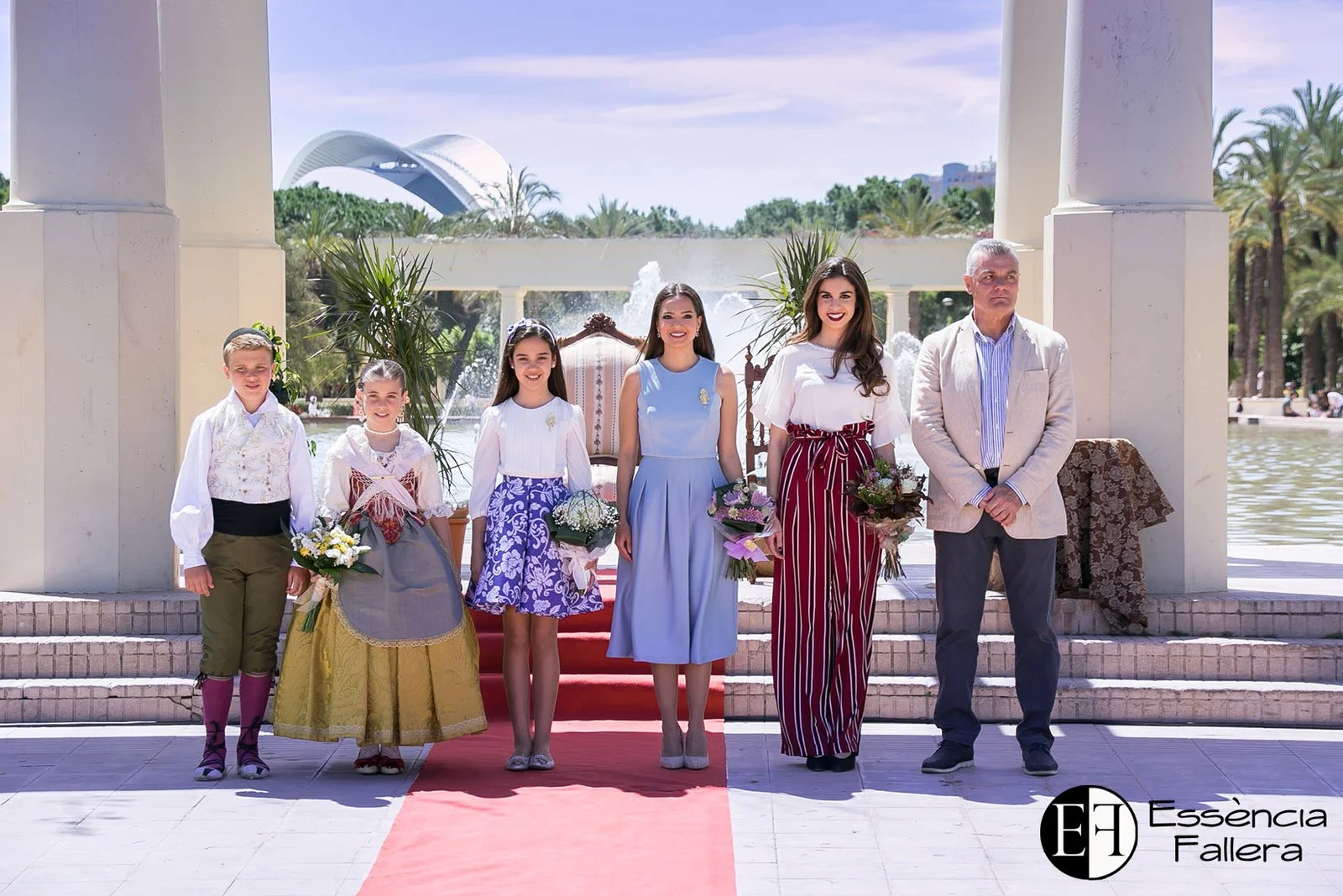 La Falla Ciscar Burriana y Bernardo Estela reciben el "Premi Essència Fallera" 1 O2A3656