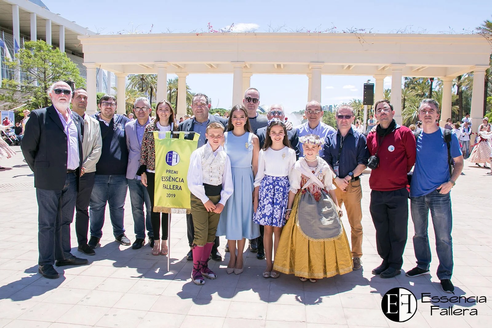 La Falla Ciscar Burriana y Bernardo Estela reciben el "Premi Essència Fallera" 5 O2A3849