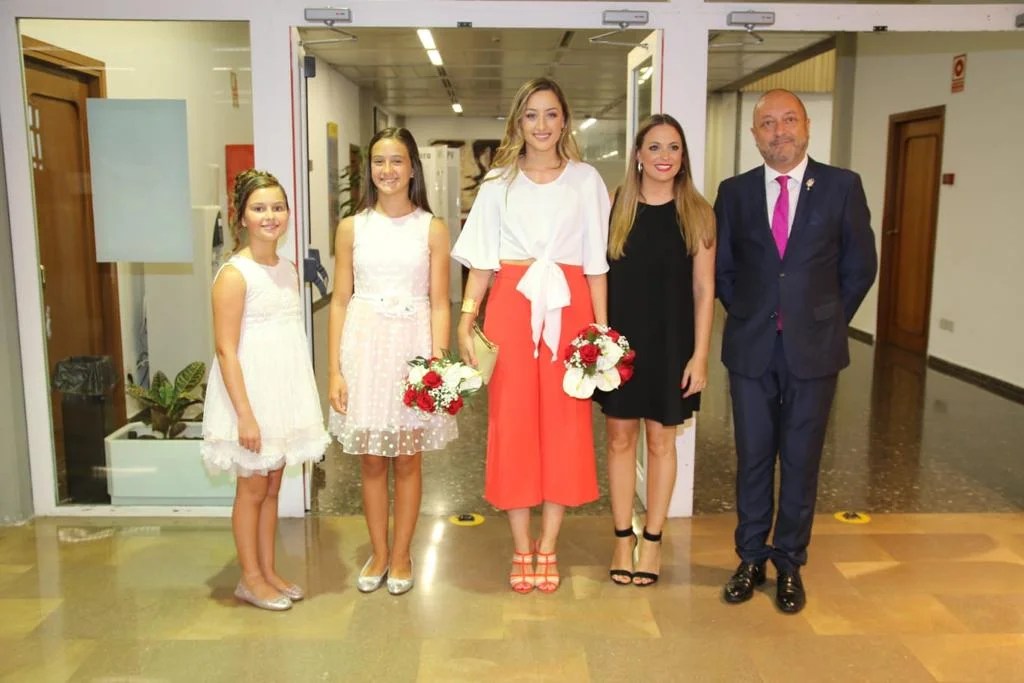 El Marítimo homenajea a sus candidatas a Falleras Mayores de València