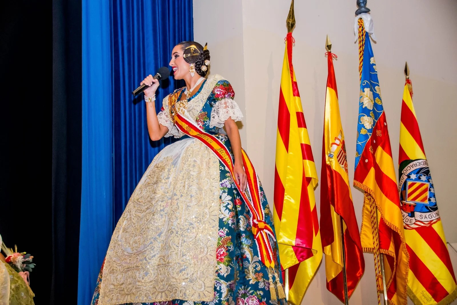 Así fue la despedida de las Falleras Mayores de Sagunto 7 despedida 3