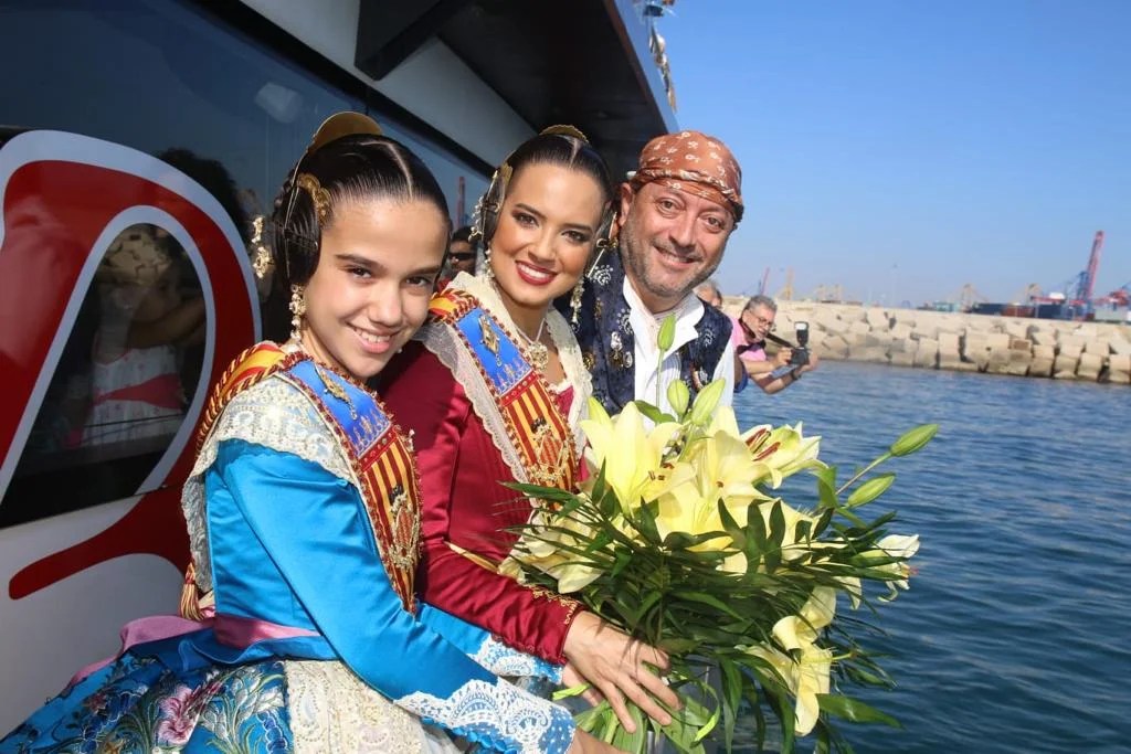 Así fue la ofrenda floral a la Virgen sumergida 3 11