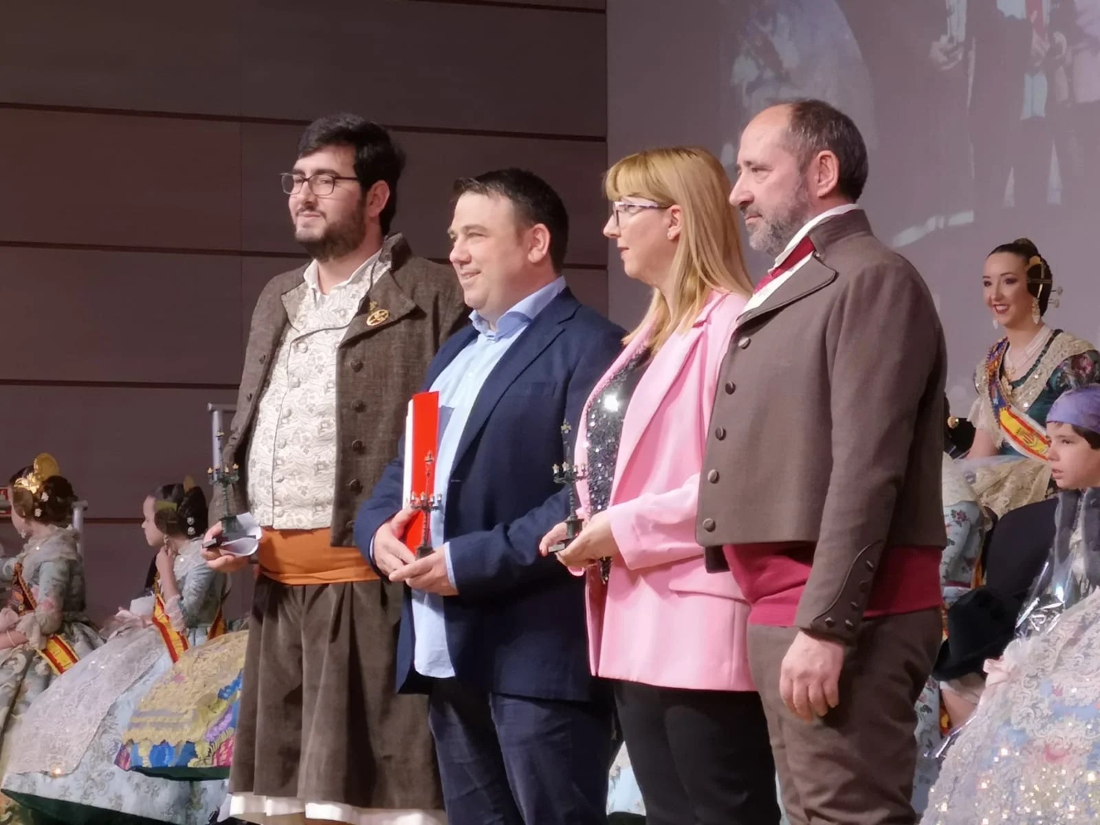 Gran Vía exalta a sus Falleras Mayores y Presidentes 2020 3 40a40bab 0cd1 44ed 9459 fccc7bd3f496