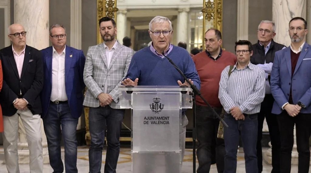 Ribó: "Dilluns les comissions falleres ja podran cobrar el 25% del cost dels monuments, i ho ampliarem" 2 ES2shhBXQAAk7tE