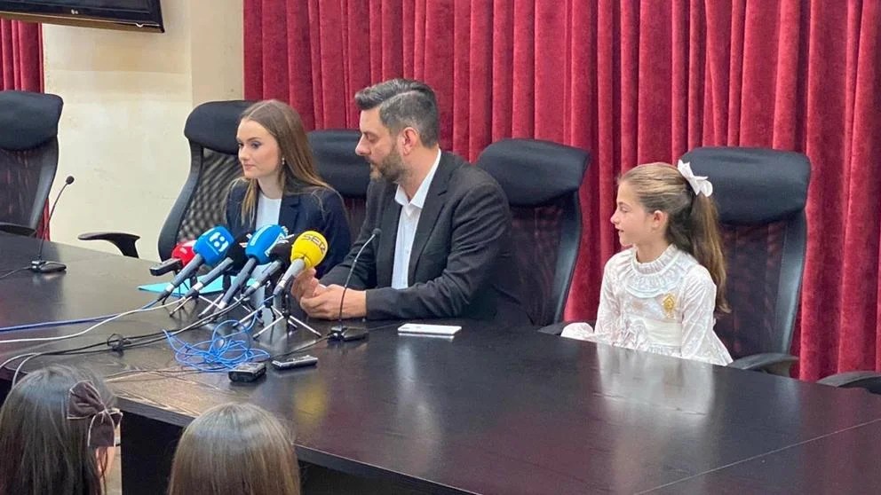 Consuelo Llobell pide al colectivo fallero “poner todo su empeño para que el próximo mes de julio sean las mejores Fallas de nuestras vidas” 1 rueda de prensa de Consuelo Llobell