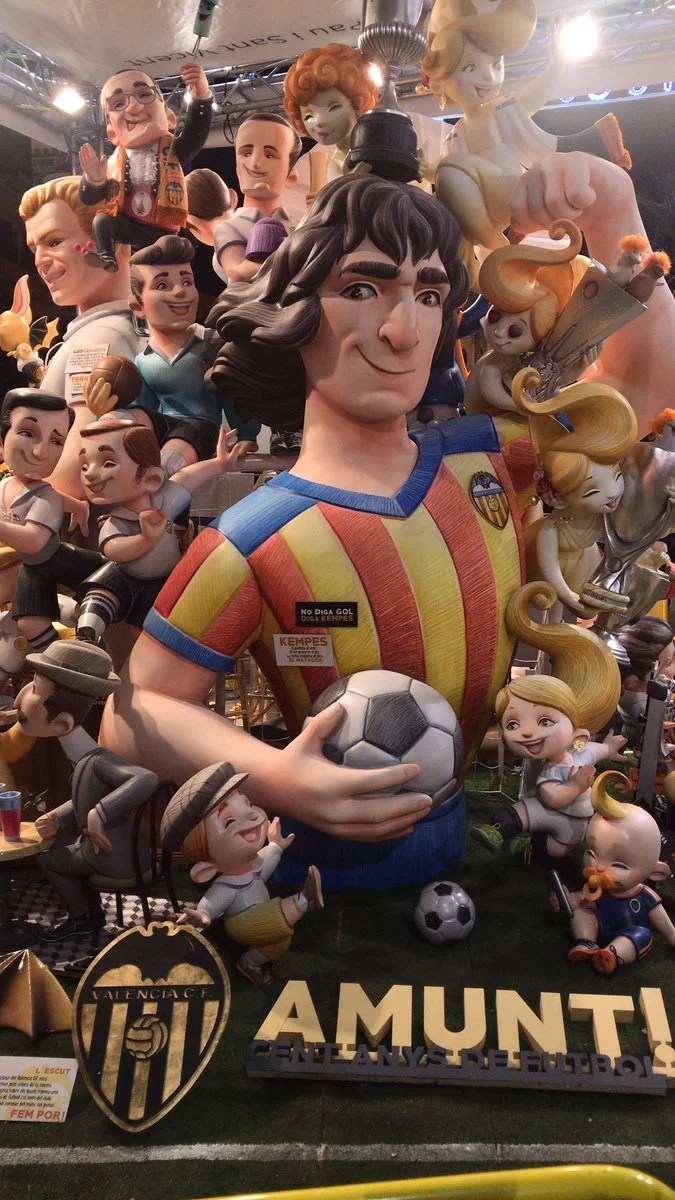 El Valencia CF y las Fallas de la mano 4 15527483815593