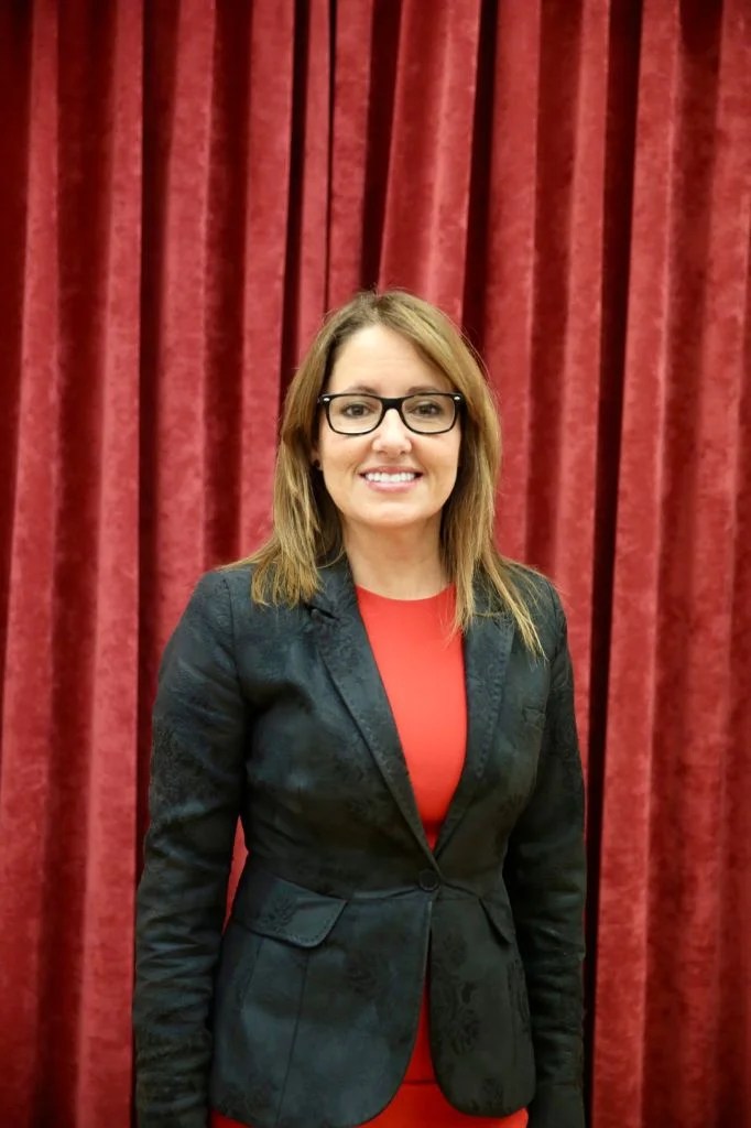 Aquesta és la directiva de Junta Central Fallera per a l'exercici 2021 - 2022 4 cristina estevez
