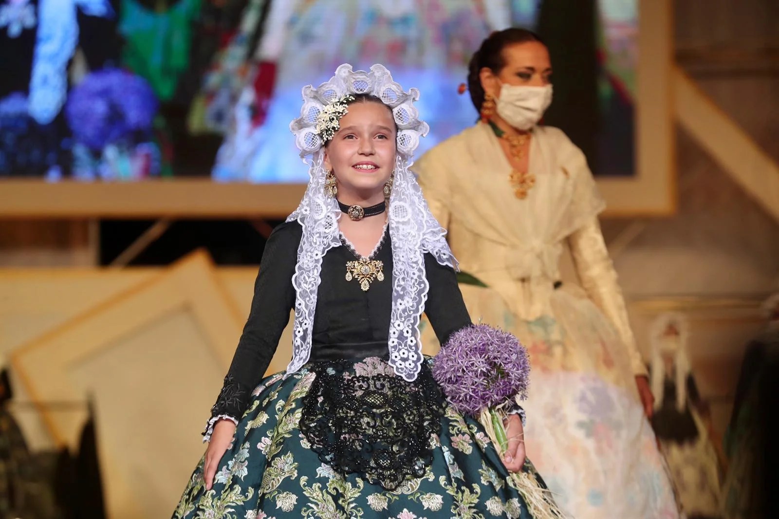 Marina Niceto y Valeria Gómez elegidas Bellees del foc de Alicante 2022 6 Bellea del foc infantil d’Alacant 2022: Valeria Gómez Villaescusa