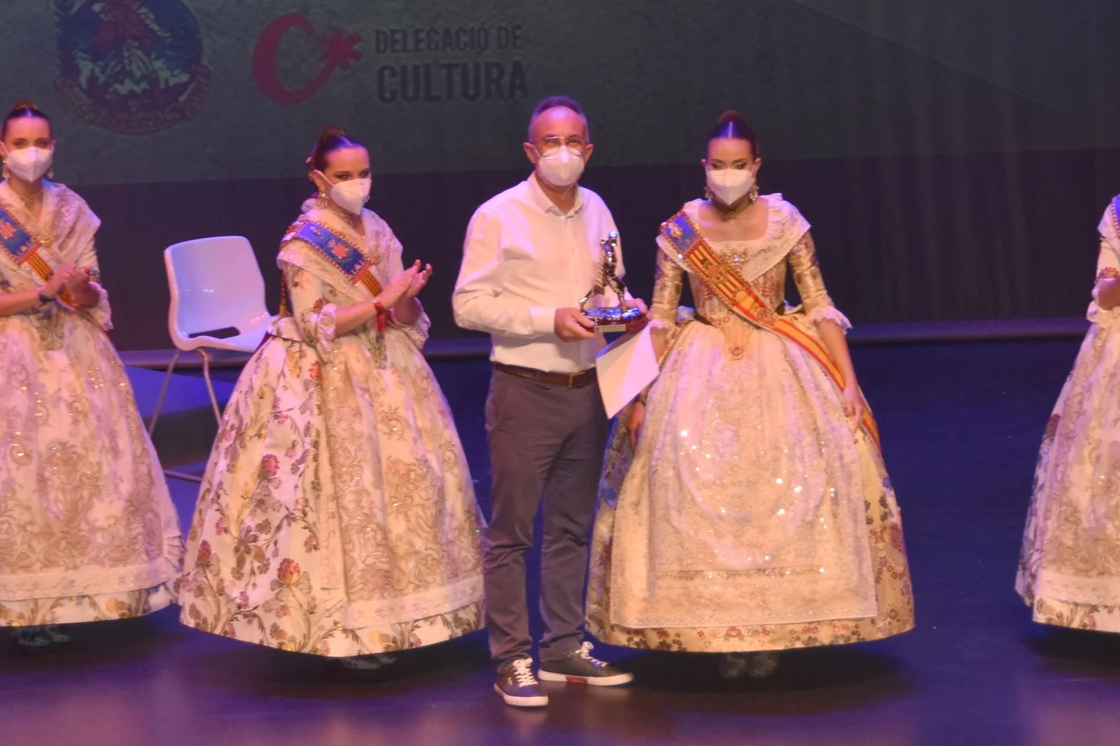 La Gala de la Cultura pone el punto de inicio hacia las Fallas 2021 de septiembre 38 199882138 2022140257926963 3605303695390816903 n