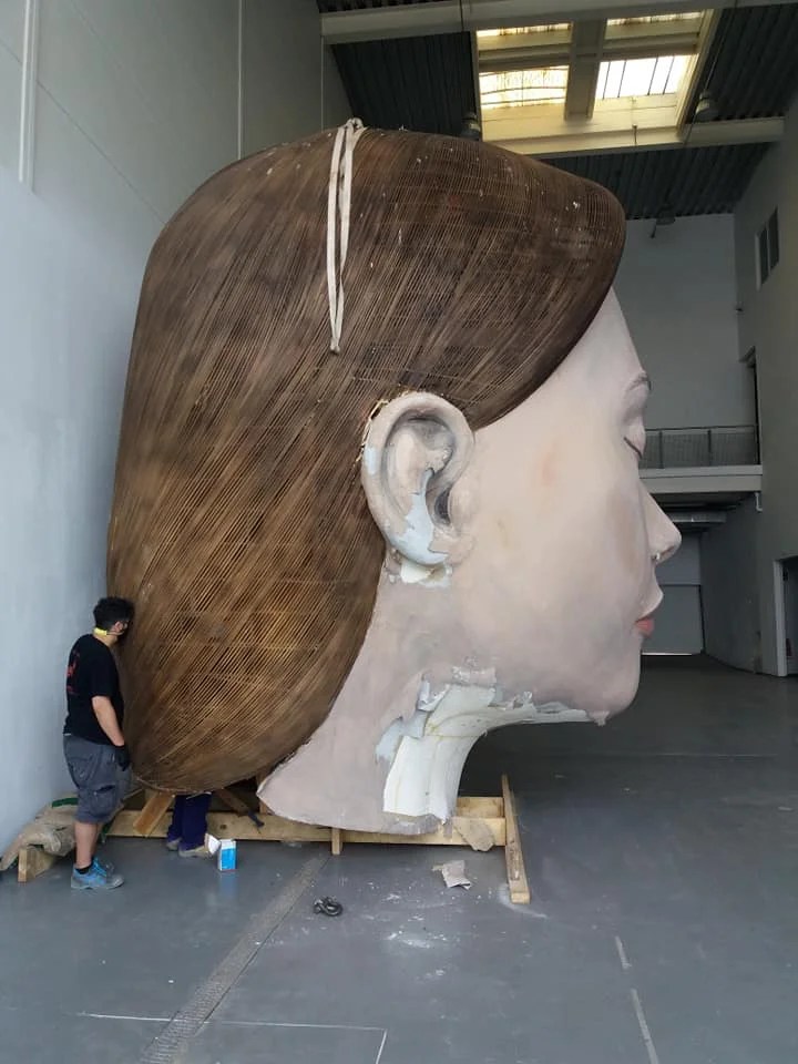 La Meditadora vuelve al taller #Fallas2021 13 Trasla de la Meditadora al taller 11