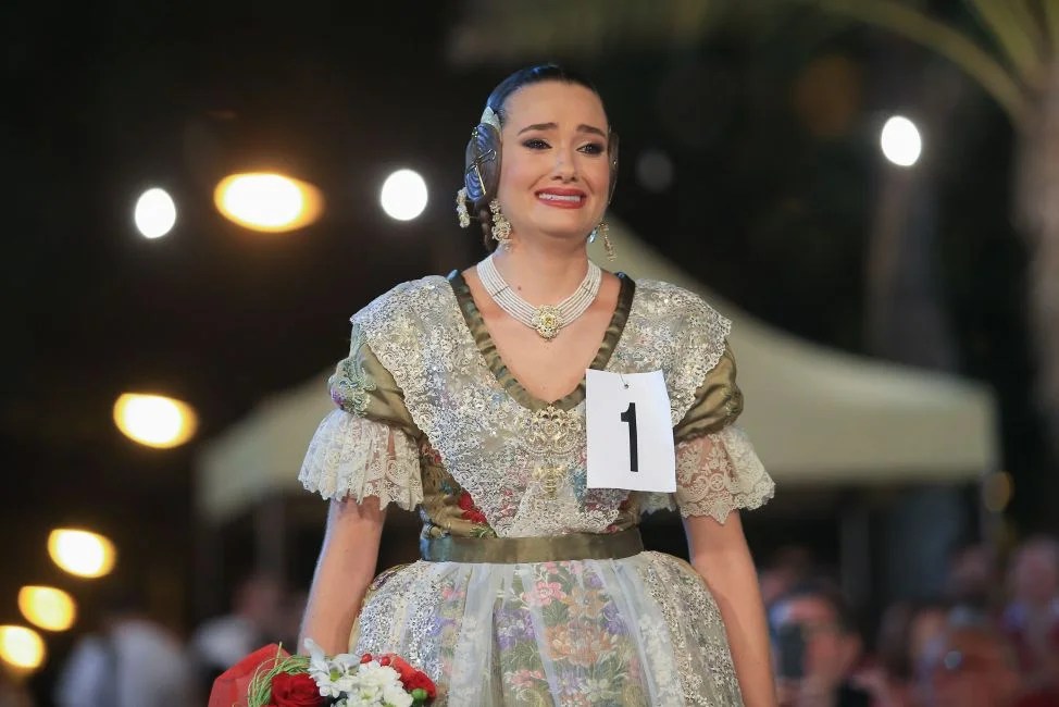 Fórmula express para elegir a las Falleras Mayores de València 2022 y sus Cortes de Honor 2 cONSUELO lLOBELL fRASQUET PRESELECCION 2019