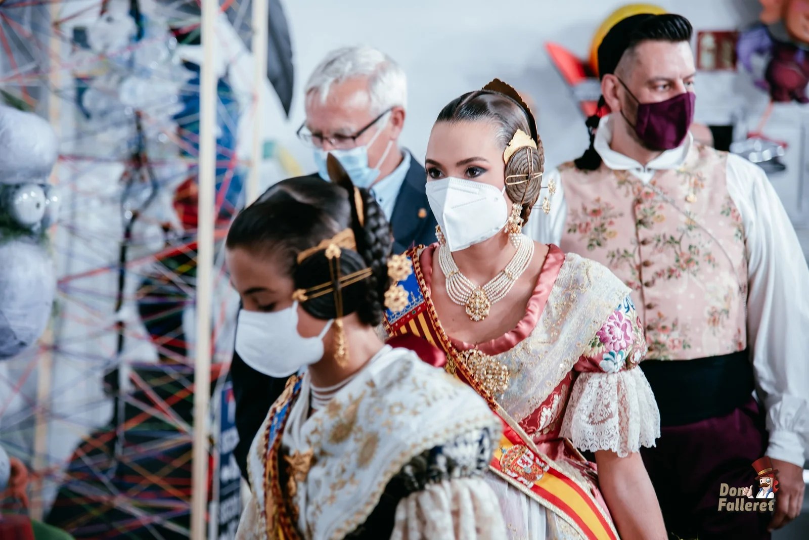 Una Exposición del Ninot con vistas al mar