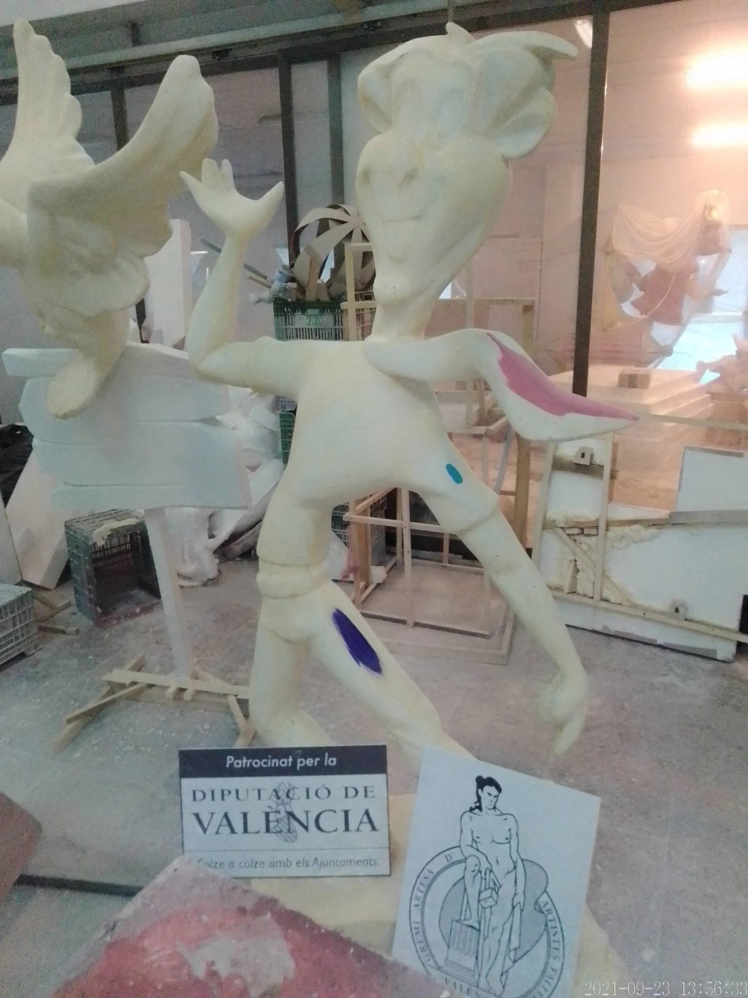 La Diputació i el Gremi d'Artistes Fallers plantaran monuments en 30 municipis que mai han tingut falla 3 Detall de la falla d'Antonio Sánchez per a Ayora
