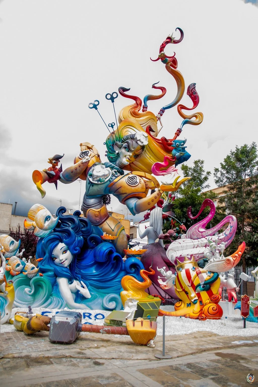 La Marina y El Palleter se alzan con los premios a las mejores Fallas de Sagunto