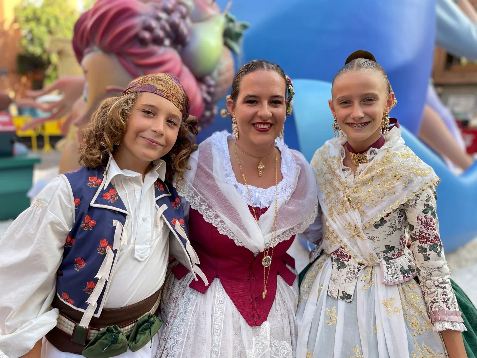 La falla Santa María Micaela presenta als seus representants de les Falles 2022