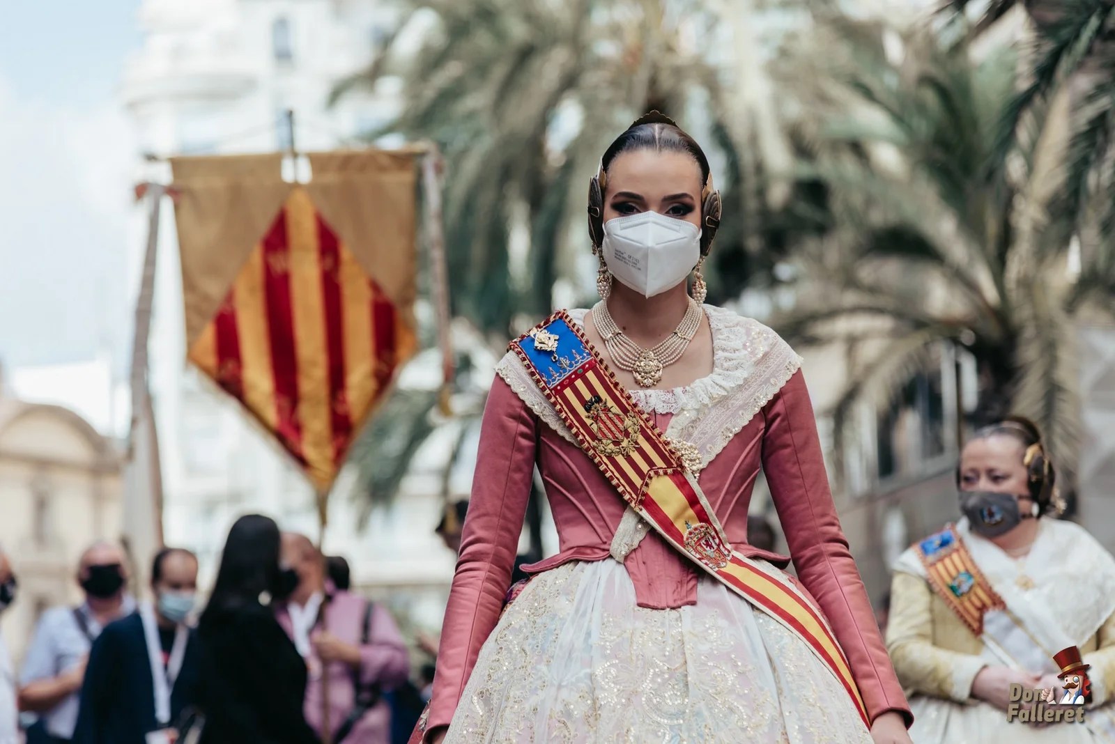 Procesión Cívica del 9 d’octubre – FOTO NOTICIA por Fran Adlert