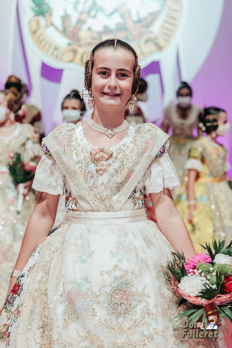 Ellas formarán las Cortes de Honor de las Falleras Mayores de València 2022 5 ADL7751
