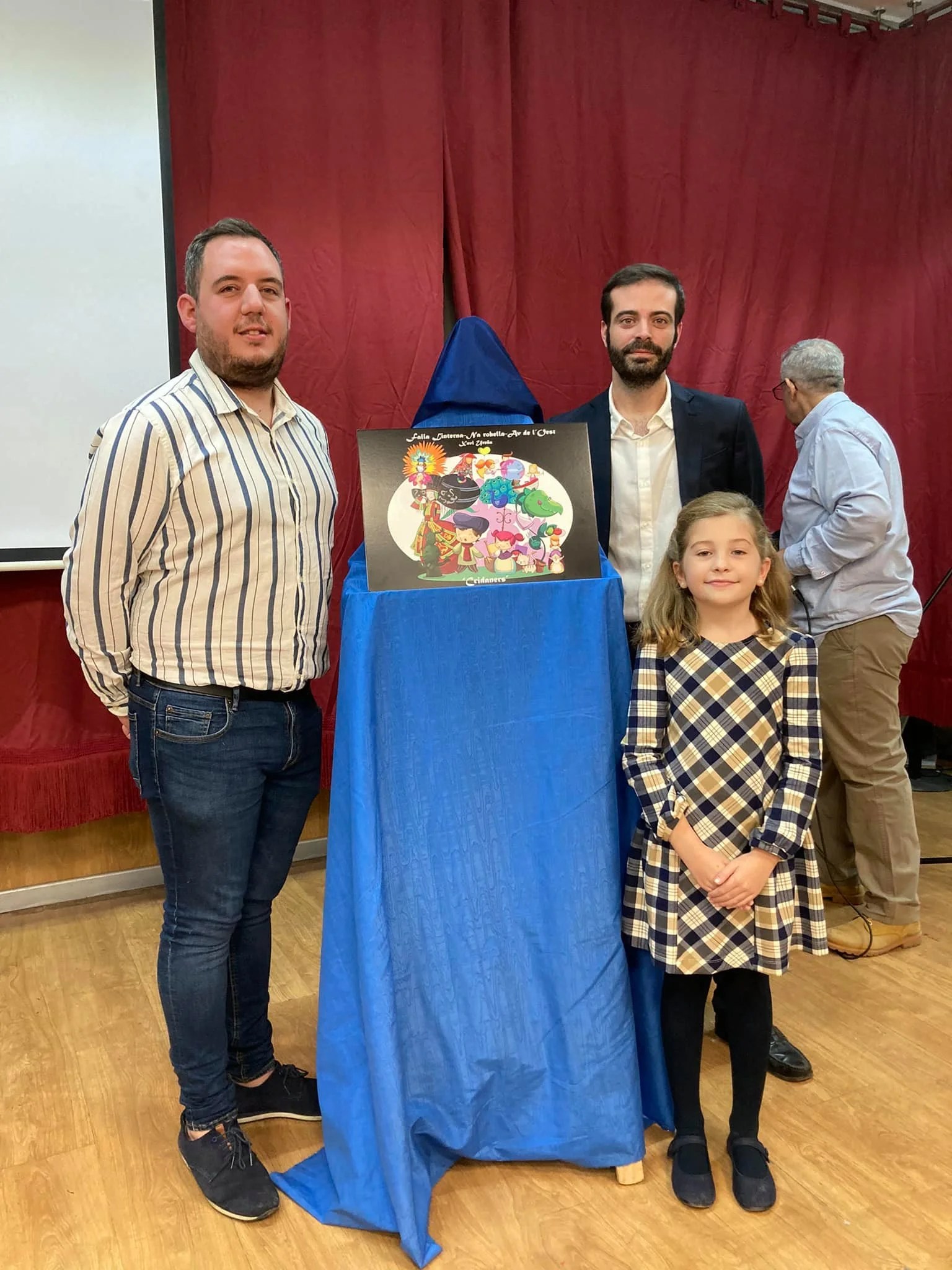 La comisión fallera de Linterna-Na Robella nos descubre sus Fallas 2022 4 257279151 2391834940953292 7916285101973222468 n