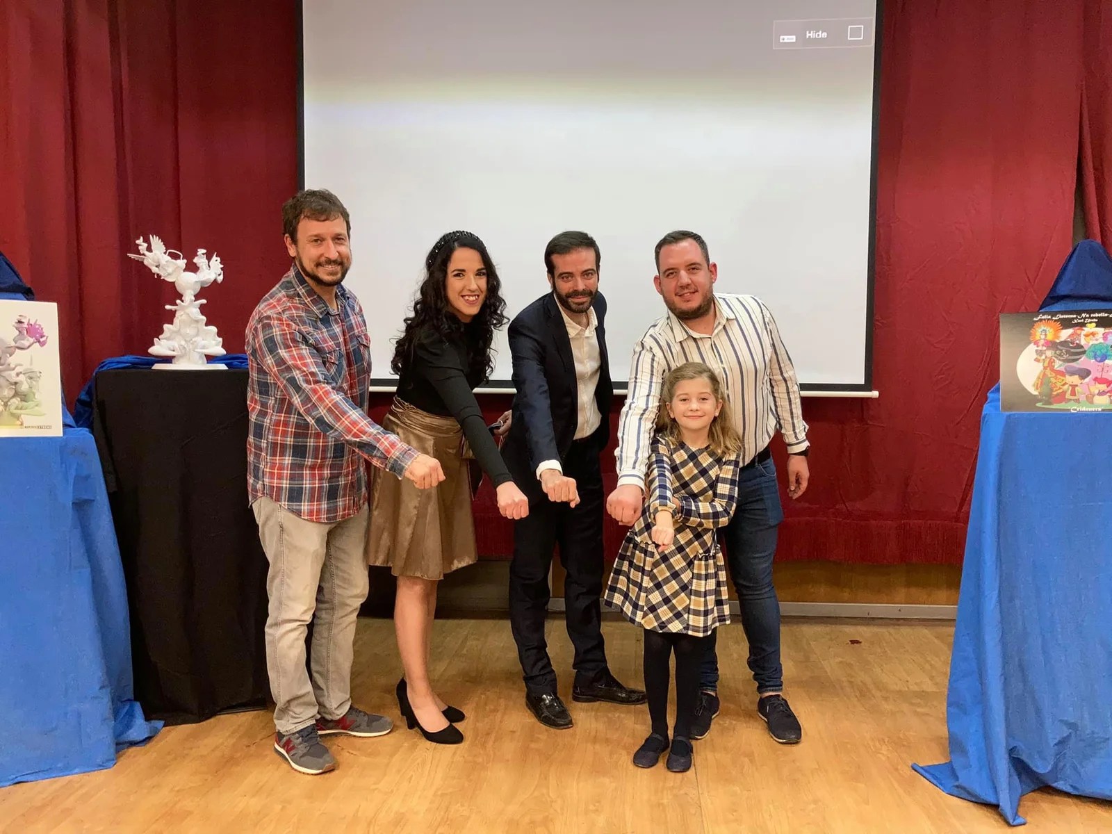 La comisión fallera de Linterna-Na Robella nos descubre sus Fallas 2022 5 257359187 2391834837619969 541360309138386347 n