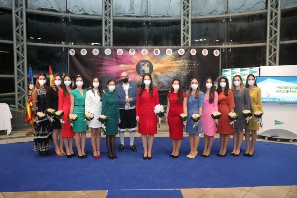 Bocetos y Maquetas de las comisiones falleras pertenecientes a la Federación Fallas 1ªA para 2022 1 WhatsApp Image 2021 11 06 at 01.28.43 5 874d12be160c429db54bfa02b1833f68