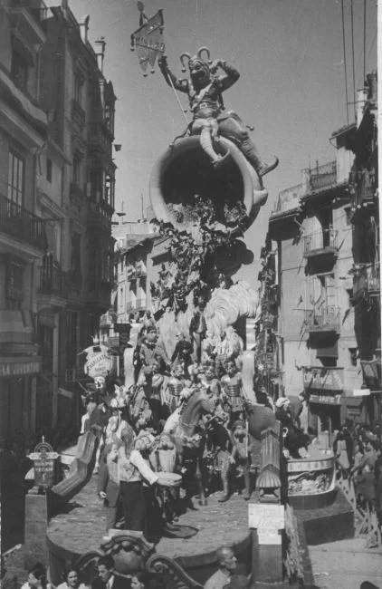 Junta Central Fallera incorpora als seus fons els censos de fallers i falleres de l'exercici 1942-1943, els més antics fins a la data 2 1943 San Jaime Falla e3b95cab534de7e83c9fa9f6e39d574a