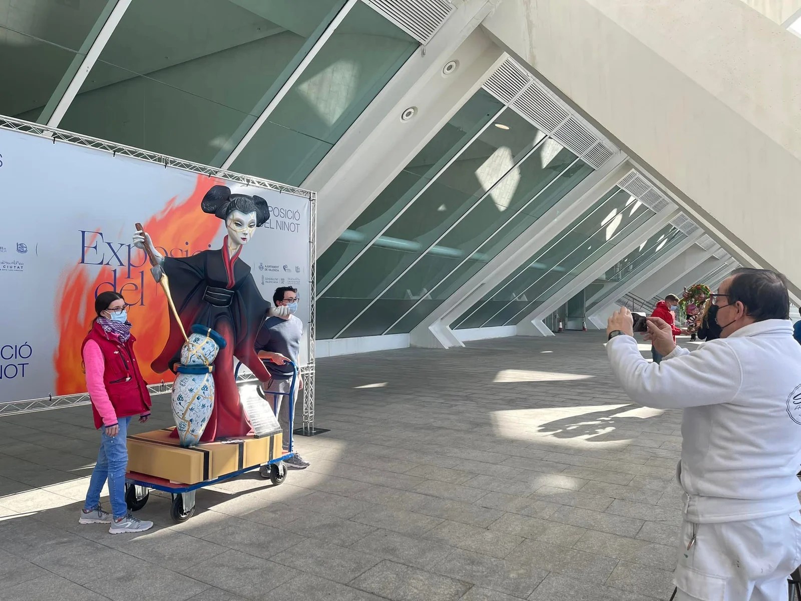 La Exposición del Ninot 2022 comienza a recibir los primeros participantes