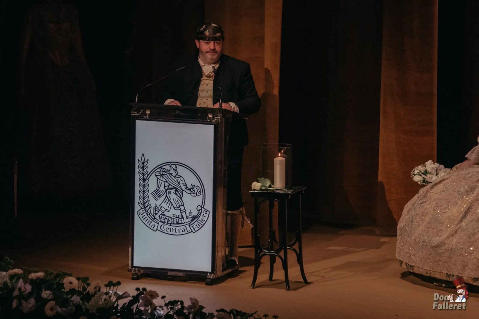 Miguel Prim: "Vivim per a contar-ho, vivim per a plantar-ho i viurem per a cremar-ho" 2 Exaltaciones FMV22 Foto Fran Adlert 96 Don Falleret