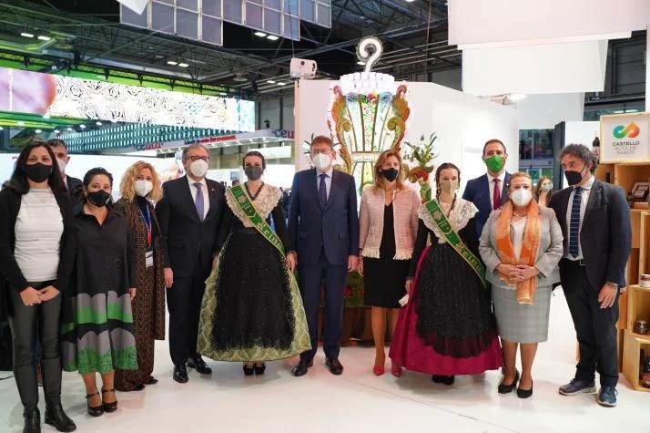 Las Fallas las grandes ausentes en Fitur 2022 2 Marco Puig Braina y Escuder en Fitur con la Gaiata