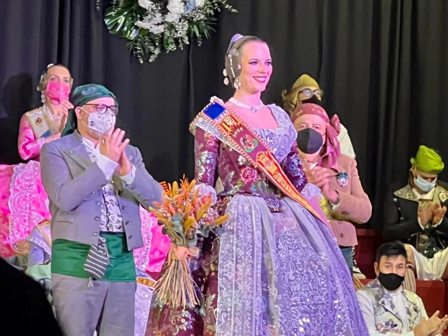 Y dio el ¡Sí, quiero! en su exaltación como Fallera Mayor 3 273816680 5126182940739389 8725323953271532417 n