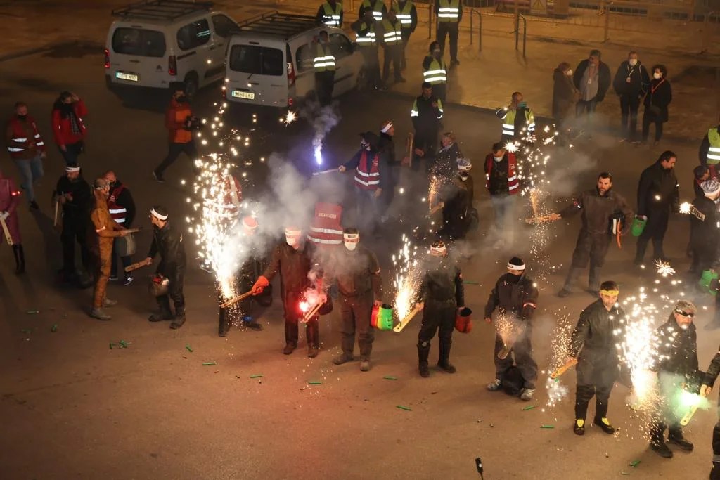 La Cordà inicia el calendario pirotécnico de las Fallas de València 2022 4 image00035