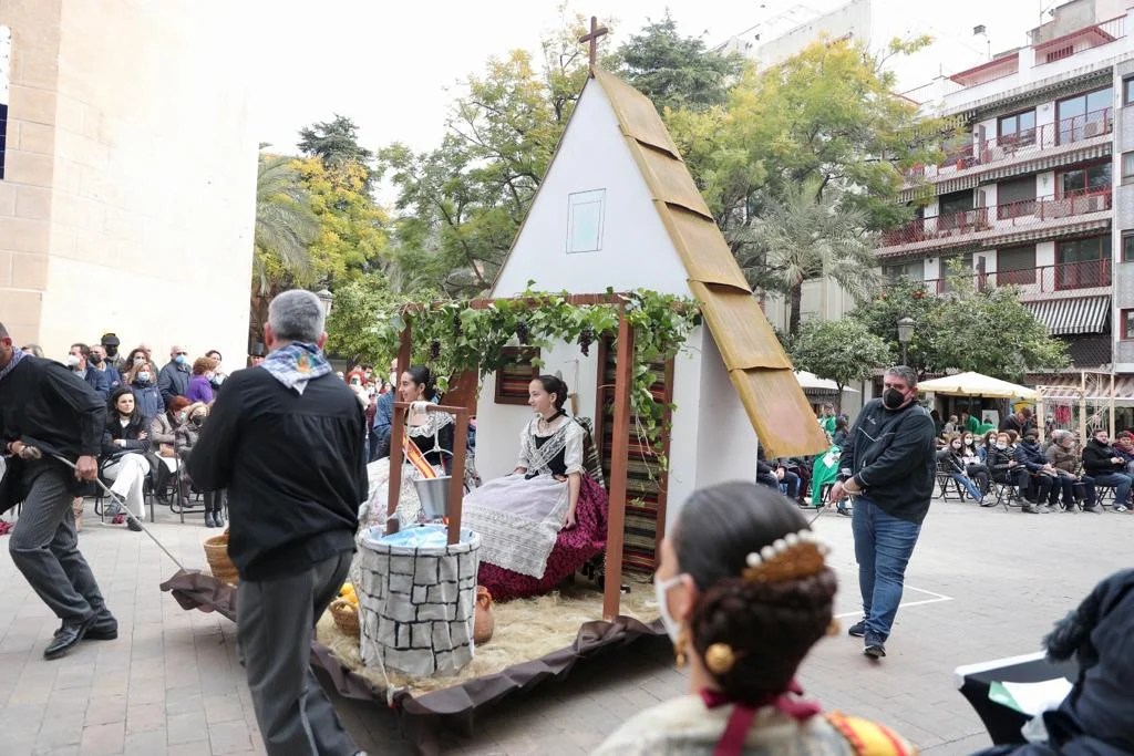 Las comisiones falleras de Plaza del Negrito y Clero grandes ganadoras del Cant de l'Estoreta 2 image00002 2