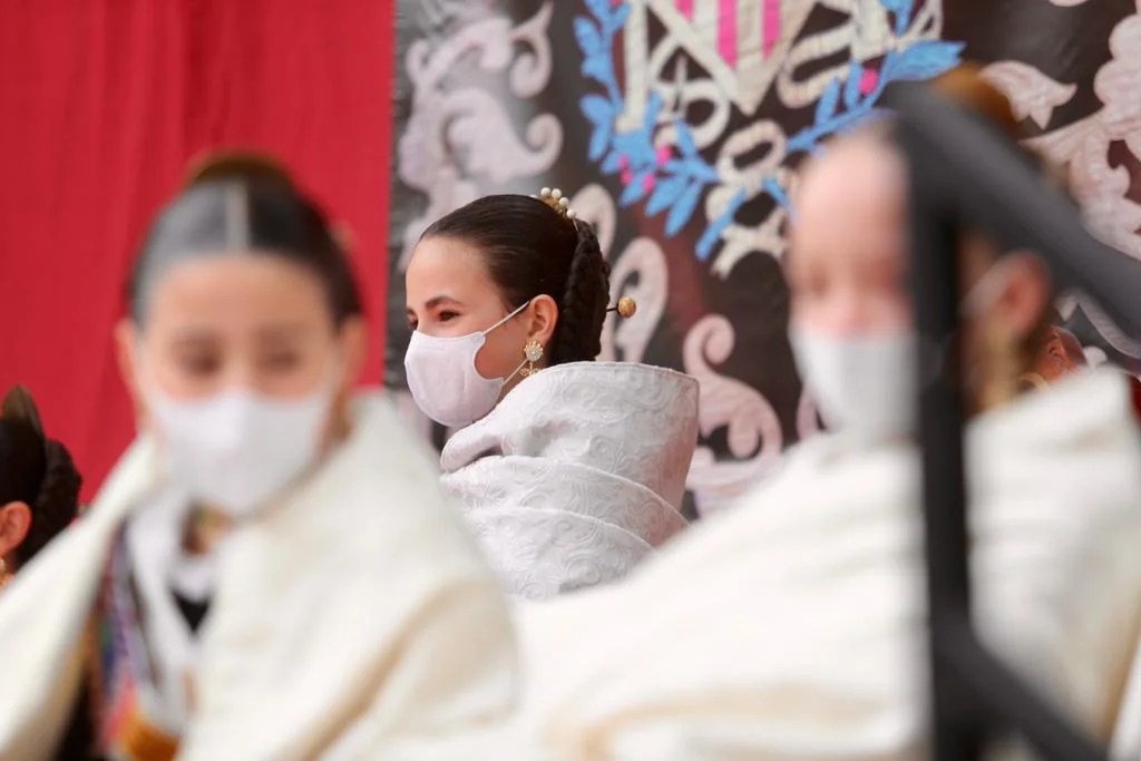 Las comisiones falleras de Plaza del Negrito y Clero grandes ganadoras del Cant de l'Estoreta 19 image00012 2