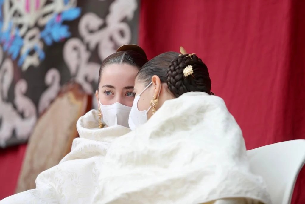 Las comisiones falleras de Plaza del Negrito y Clero grandes ganadoras del Cant de l'Estoreta 21 image00014 2