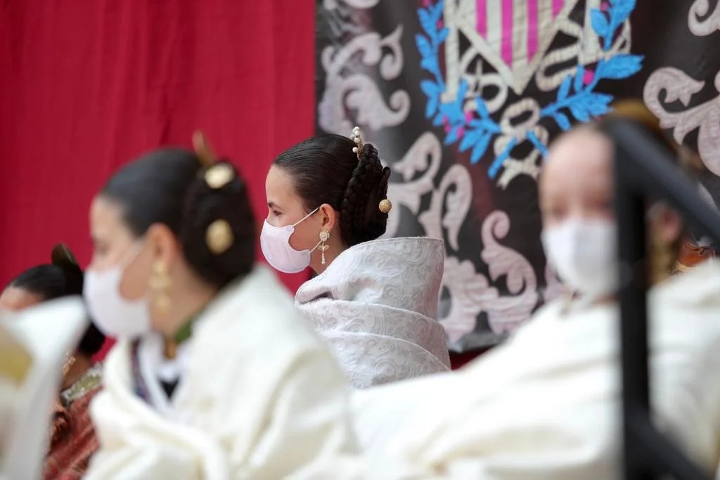 Las comisiones falleras de Plaza del Negrito y Clero grandes ganadoras del Cant de l'Estoreta 27 image00020