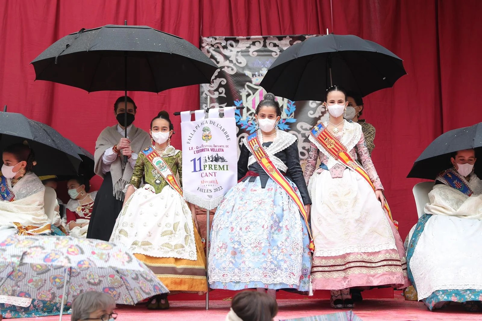 Las comisiones falleras de Plaza del Negrito y Clero grandes ganadoras del Cant de l'Estoreta 31 image00024