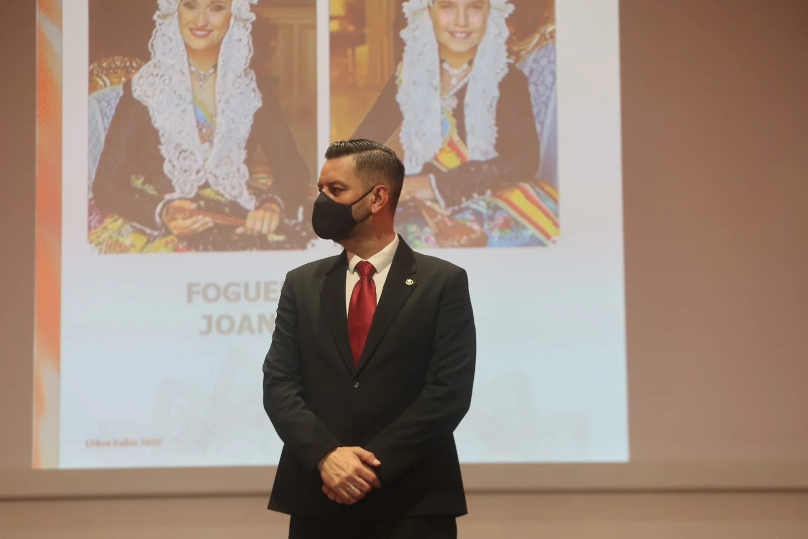 El Llibre Faller 2022 renace de la llama con un monográfico dedicado a València Capital Mundial del Diseño 34 image00027 1