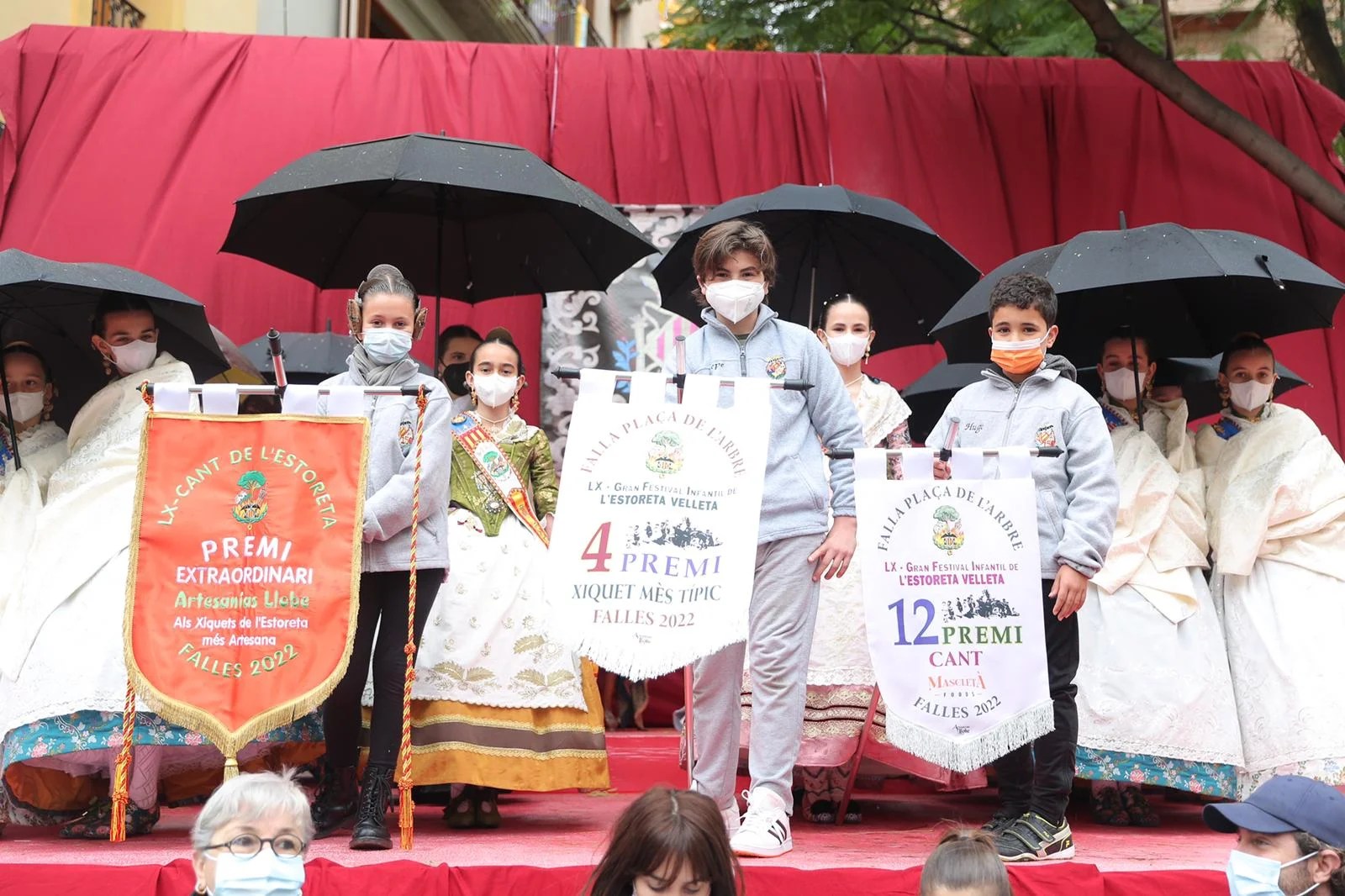 Las comisiones falleras de Plaza del Negrito y Clero grandes ganadoras del Cant de l'Estoreta 34 image00027