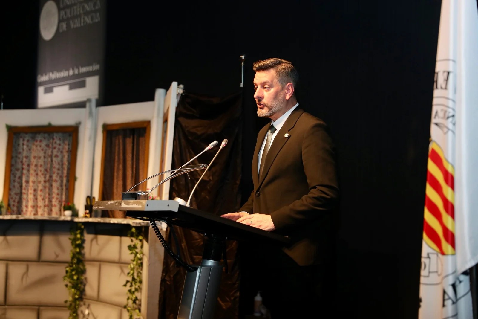 La XVII Gala de la Solidaridad Fallera reconoce los proyectos sociales, humanitarios, igualitarios e inclusivos de las comisiones falleras 2 A44I9742 scaled