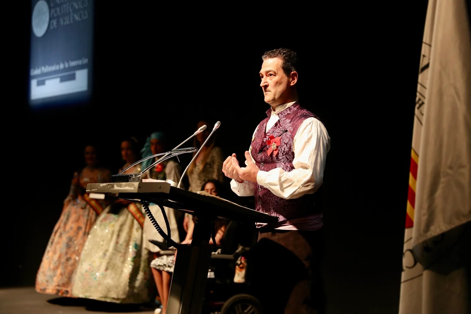 La XVII Gala de la Solidaridad Fallera reconoce los proyectos sociales, humanitarios, igualitarios e inclusivos de las comisiones falleras 50 A44I9993 scaled