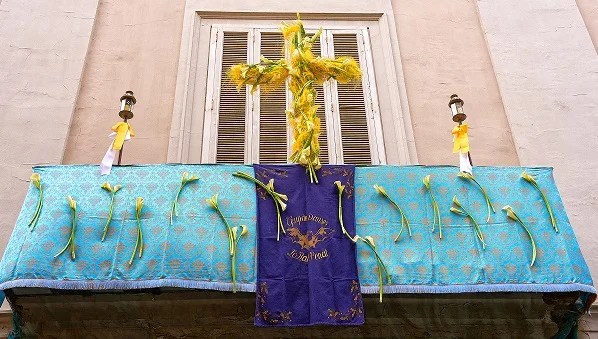 Lo Rat Penat convoca el concurs de les Creus de Maig 1 Creu de Maig Lo Rat Penat 2021