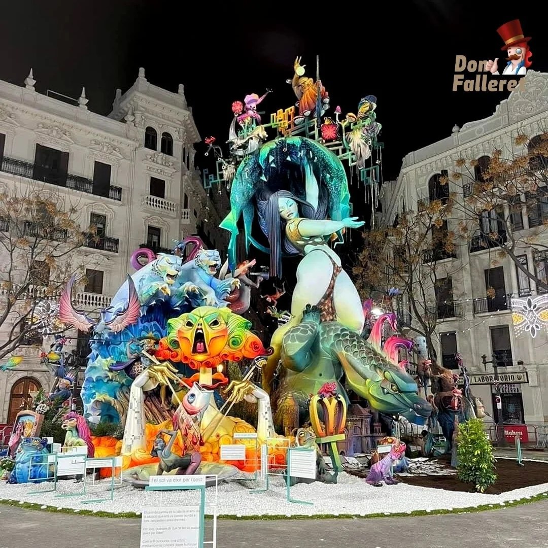 Una Falla en homenaje al artista Manolo Algarra