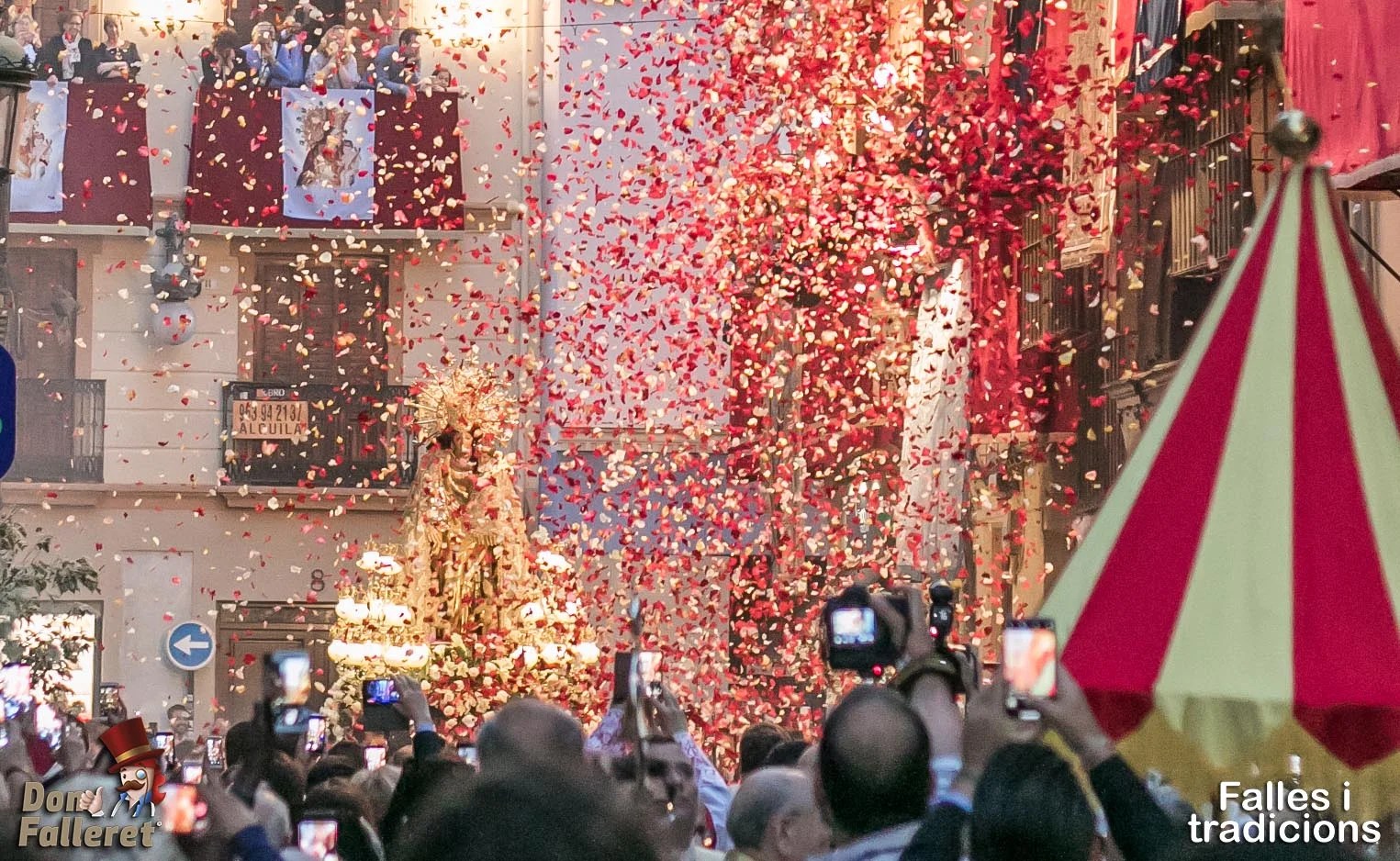 Estos son los actos en honor a la Virgen de los Desamparados 2022 1 Procesion Virgen de lops Desamparados Don Falleret 32