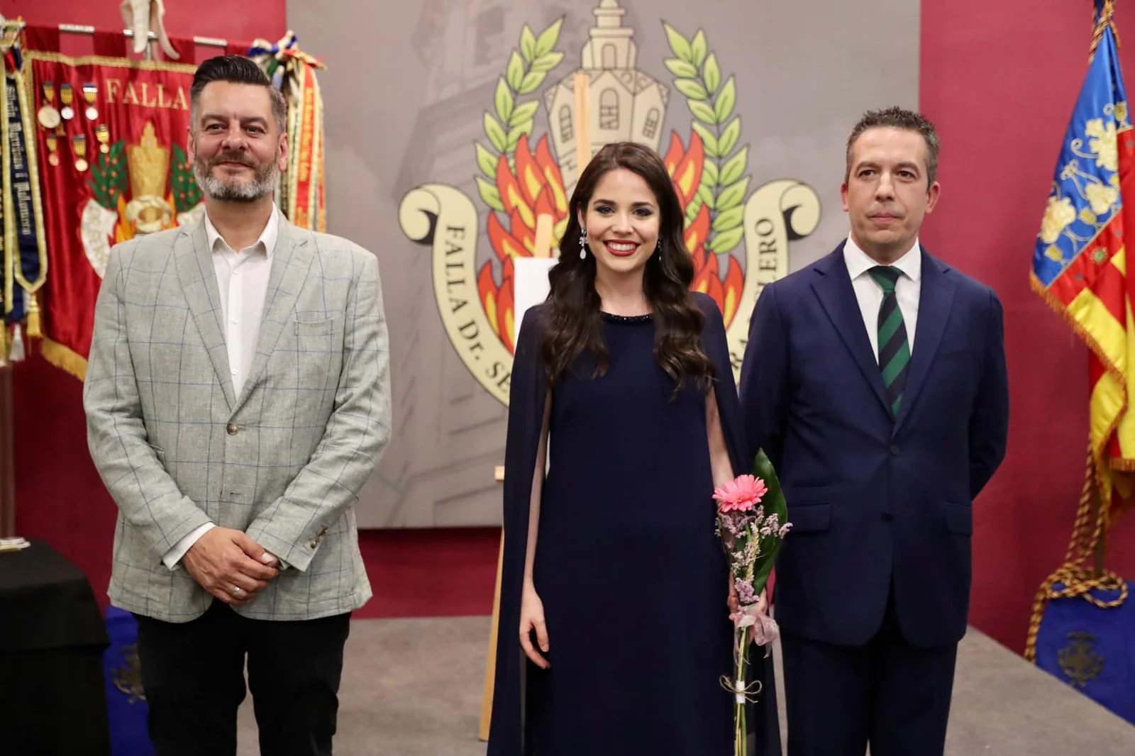 La Falla Clero inicia la celebración de su centenario con la cremà de la reproducción de su primera Falla de 1923 9 288205843 393240566170776 2979456190299690081 n