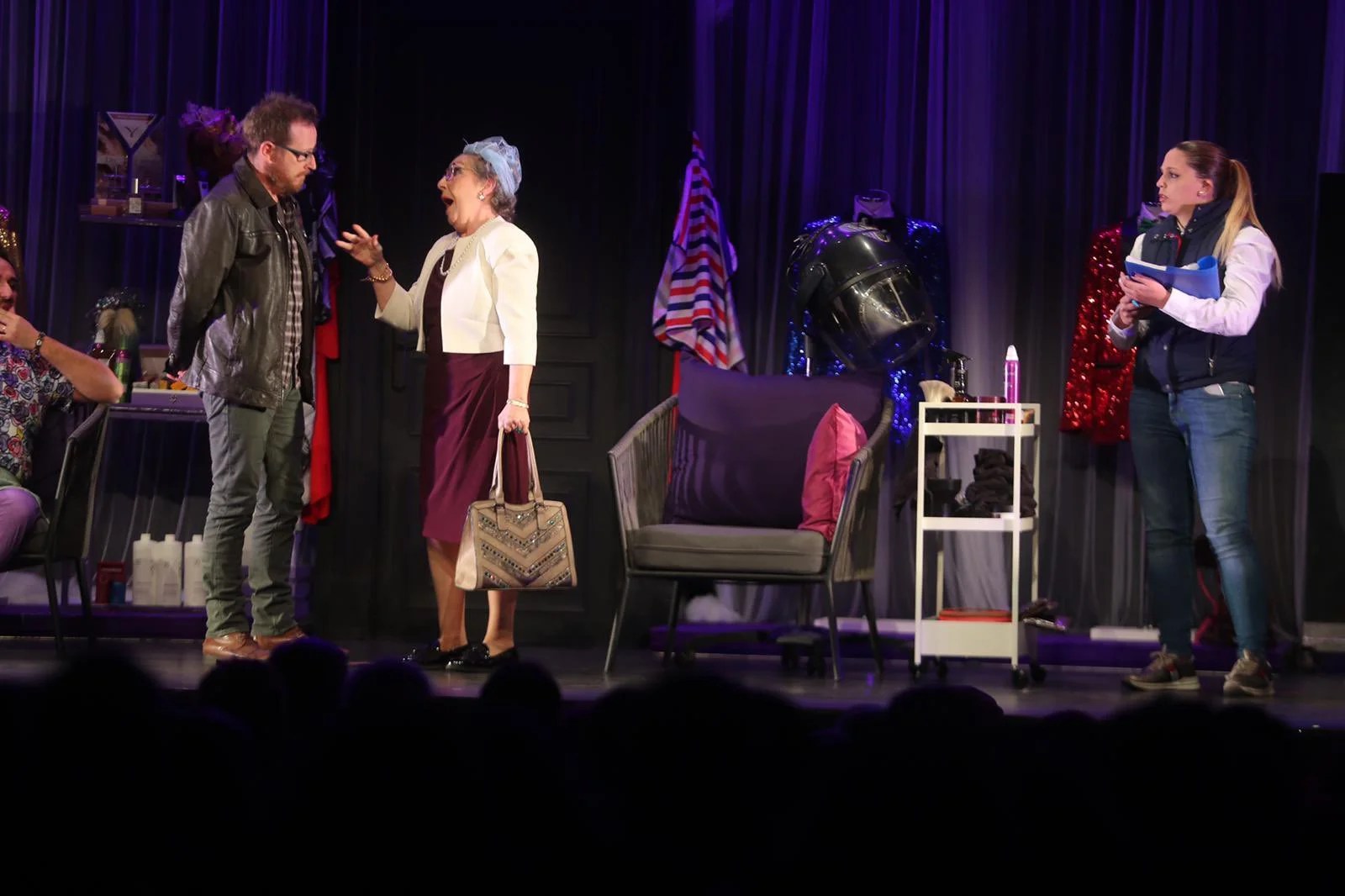 El concurs de Teatre Faller calienta motores: cerca de cuarenta comisiones falleras representarán medio centenar de obras 1 FF9d3TSXMAQSzzO