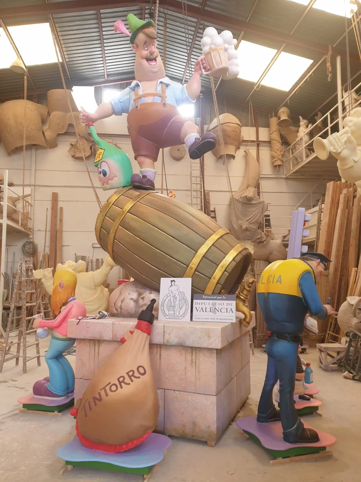 Una treintena de municipios sin tradición fallera plantan Fallas gracias a la ayuda de la Diputació 1 Torres Torres